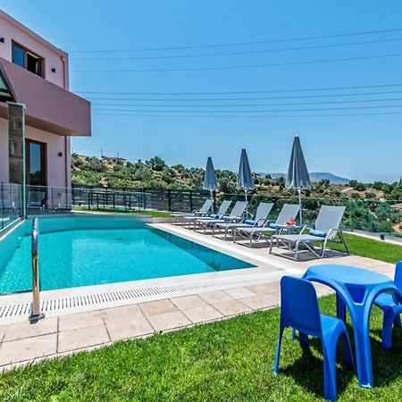 Villa Anthi, A Modern Villa With Salted Water Pool,Hot Tub & Bbq! Rethymno  ภายนอก รูปภาพ